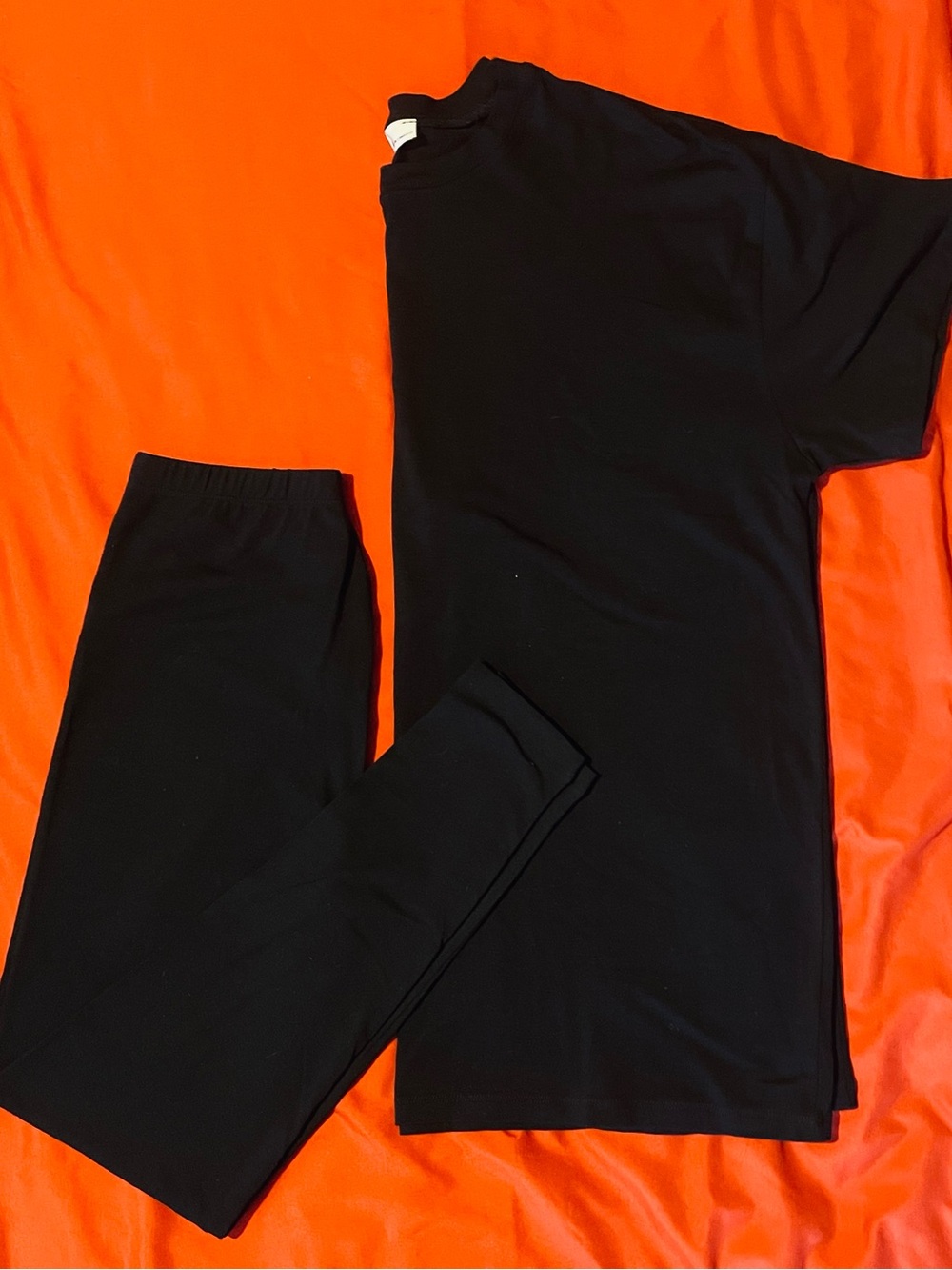 Boxy Black T-shirt and Legging Coordinating Set
